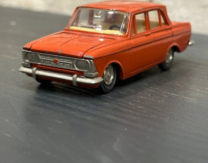Модель автомобіля Москвич-412